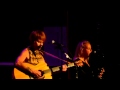 Shawn Colvin with Mary Chapin Carpenter- - I'll Be Back (Beatles Cover)