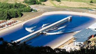 SURF SNOWDONIA - Best surfing wavepool ever !