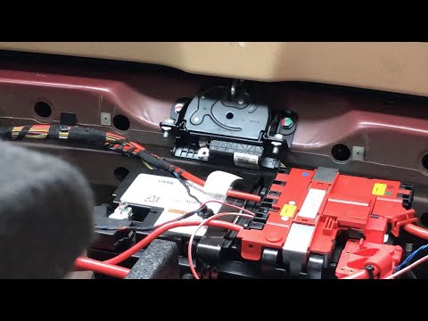 Не работает кнопка закрытия багажника bmw x3 f25