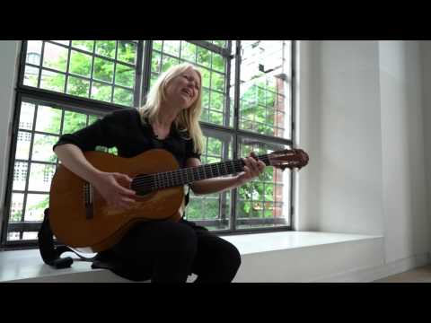 Ind og ud af verdener -til minde om Sanne