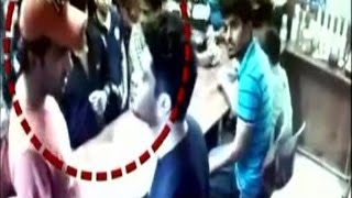 Youth Beats Up Restaurant Owner In Noida | Caught On Camera