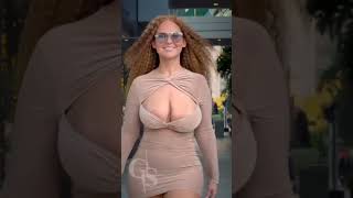 Plus-Size Glam Night Out: Luxe Style Without the Price Tag #GlamCurves