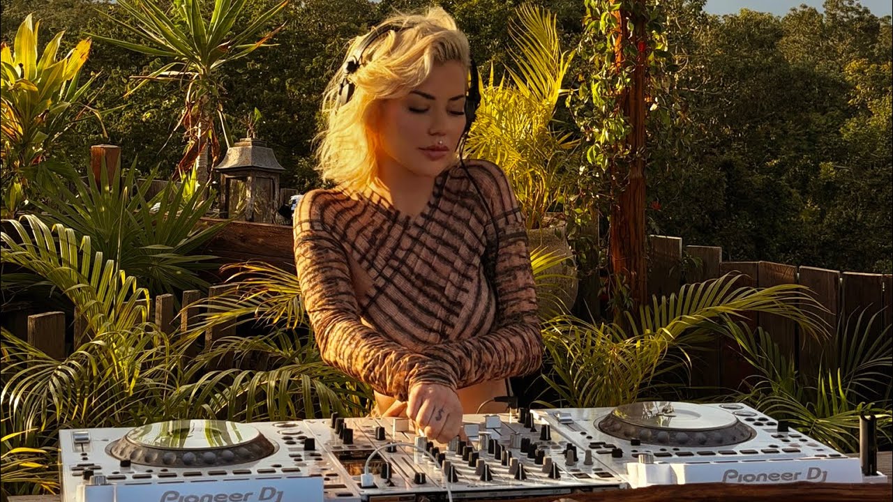 DALL EA | Afro Tech & Melodic House Sunset Mix 2026 | By @EPHIMERATulum