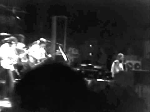Grateful Dead - Scarlet Begonias / Fire On The Mountain - 8/5/1979 - Oakland Auditorium (Official)