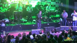 Como Se Lo Explico Al Corazon - Victor Manuelle - Karamba Latin Disco 2014