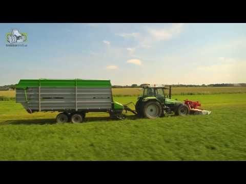 Zomerstalvoedering  Deutz-Fahr Agrostar 6.08,Lely Splendimo  Deutz Fahr K 6.47 opraapwagen