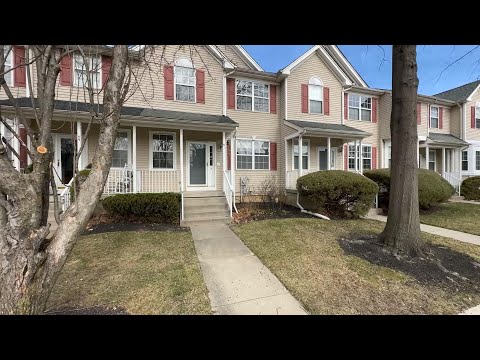 Townhome For Sale in Foxmoor's Miry Crossing: 51 Hadley Drive, Robbinsville, New Jersey 08691