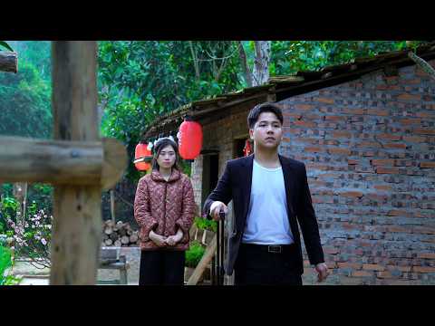 A Lonely Lunar New Year for a Poor Girl After the CEO Unexpectedly Leaves