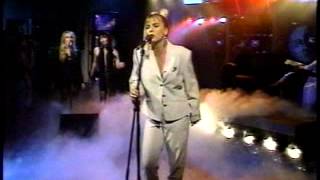 Sam Brown - Mindworks (live performance)