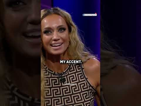 Does Kate Abdo switch her accent? 👀