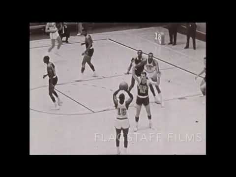 Wilt Chamberlain vs Pistons 1963/64