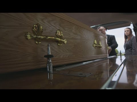Shocking rise in 'paupers' funerals' in Britain, ITV News investigation finds | ITV News