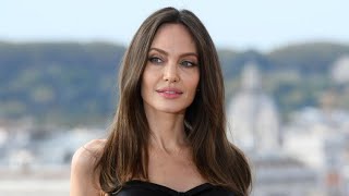 Анджелина Джоли сменила фамилию / новости шоу бизнеса