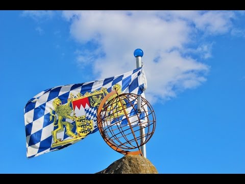 Einzigartig:Weißwurstäquator Denkmal Zwiesel