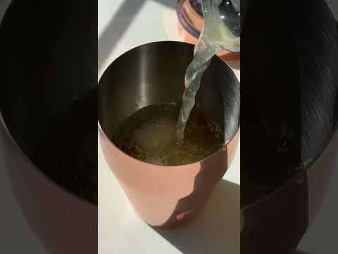 Your go to summer drink🍑 #peachtea #peach #icedtearecipe #icedtea #summerdrink #summerdrinks