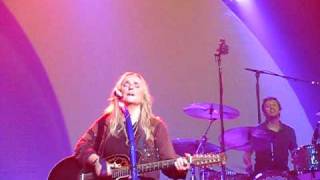 Melissa Etheridge - NYC 7/14/10 - Drag Me Away