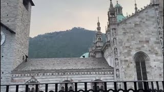 Si arrampicano sul tetto del duomo di Como e si filmano con il drone: denunciati due ragazzi