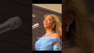 If Looks could kill 😂    #beyonce #liveperformance #funny