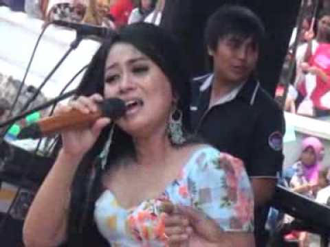 Bawang Merah Lilin H Monata Live Lawang Malang 2015