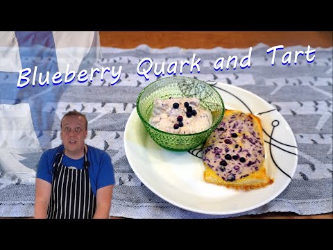 Finnish Blueberry Quark and pastry | Mustikkapöperö