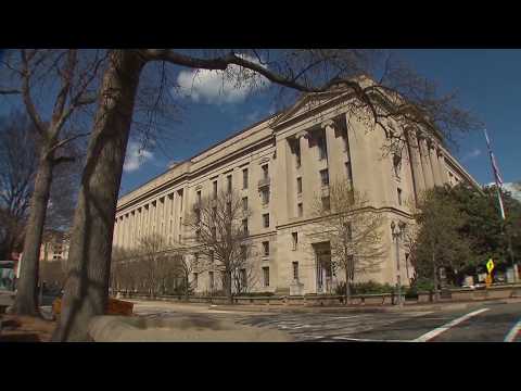DOJ sues Washington over aid for undocumented students