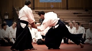 preview picture of video 'Christian Tissier, March 2009 in Worthing UK: Nikyo, Sankyo, Shiho nage'