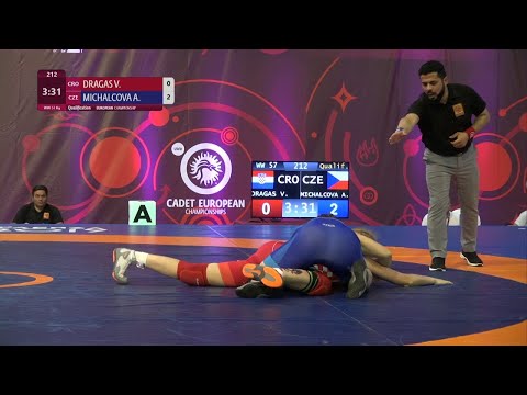 Qual. WW - 57 kg: V. DRAGAS (CRO) v. A. MICHALCOVA (CZE)