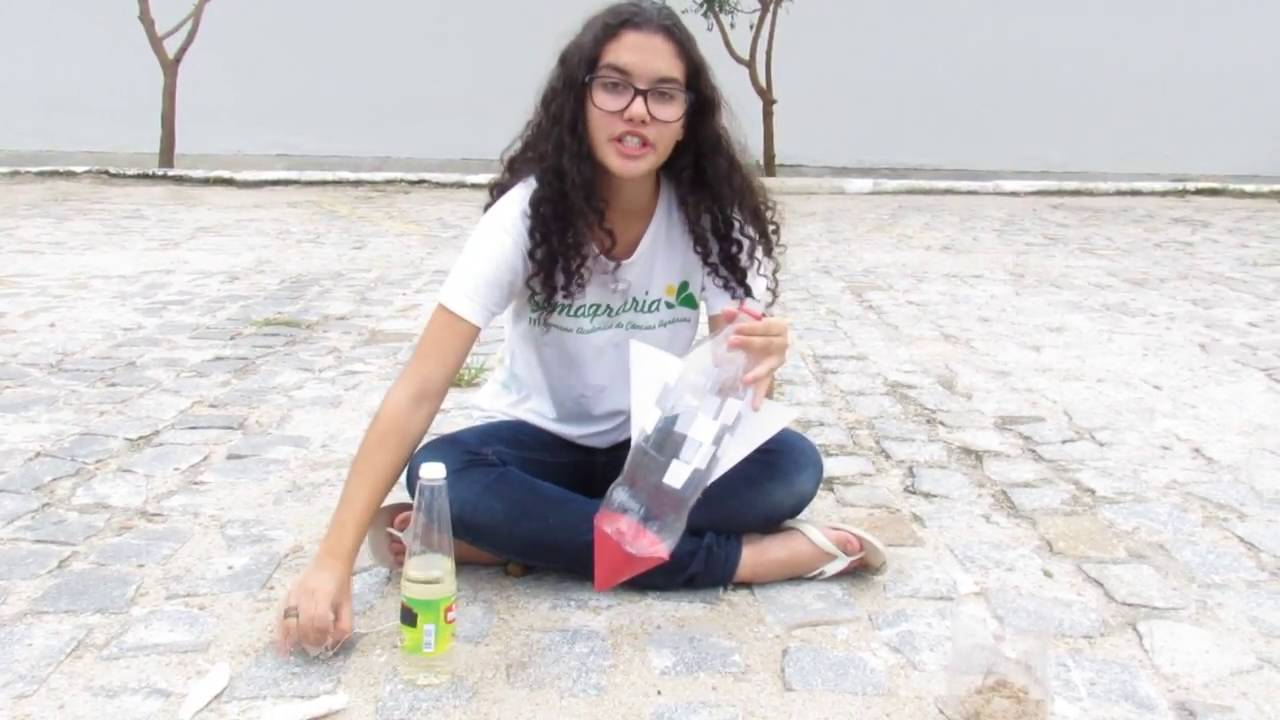 Foguete de Bicarbonato e Vinagre