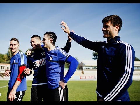 Dlaczego Muraś woli trafiać pod presją? Crossbar challenge na zgrupowaniu w Alicante
