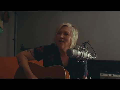 Birdsound Sessions: "Oh My Soul" by Garrison Starr