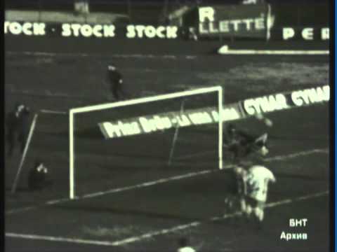 1965 (December 29) Bulgaria 2-Belgium 1 (World Cup Qualifier).mpg