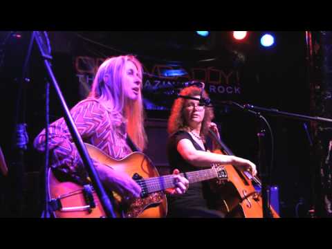 Cindy Lee Berryhill - Soundtrack (Who We Are) (2009 San Francisco)