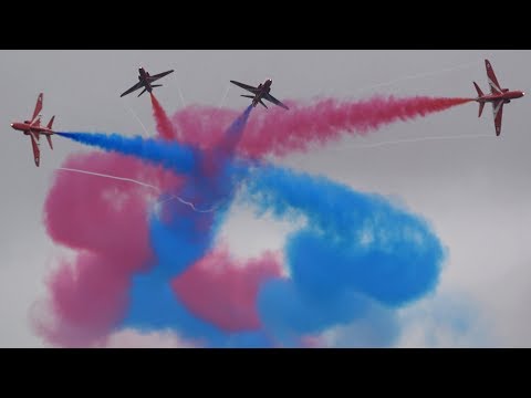 RIAT 2017 RAF Red Arrows Rolling Show The Royal International Air Tattoo