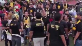 Download lagu CHANT [Siapa Yang Suruh Datang Ke Mari] - Semifinal Bola Sepak SAF 11 UTeM ( Team FKM ) mp3