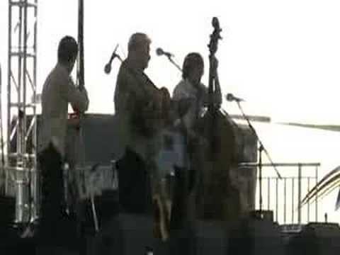 Eric Uglum & Sons Trio at 2007 Huck Finn