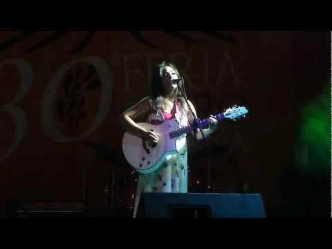 Nidia Barajas Canta su canción 