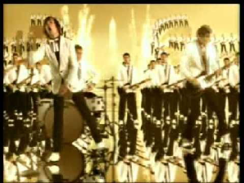 The Hives - Two-Timing Touch and Broken Bones (Official Music Video)