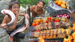 Download lagu Ikan Tangkapan Liar Menjadi Pesta Tepi Sungai yang Menakjubkan! mp3