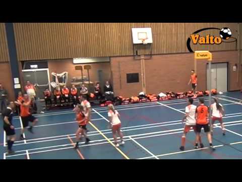 20151210 Weidevogels 1 - Valto 1 doelpunten