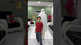 Sadece karanlıkta hareket edebilirsin