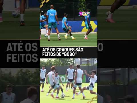 COLOCARAM O MESSI E O NEYMAR PRA SEREM OS “BOBINHOS” 👀🤣 #shorts
