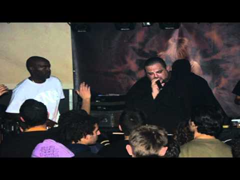 bd foxmoor & rodney p - put your self in my place