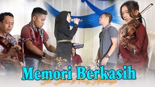 Download lagu Duet Terbaru Memori Berkasih ~ Sella Silvina ft Ferry Ardiansyah || Live in Hajatan mp3 Download lagu Duet Terbaru Memori Berkasih ~ Sella Silvina ft Ferry Ardiansyah || Live in Hajatan mp3