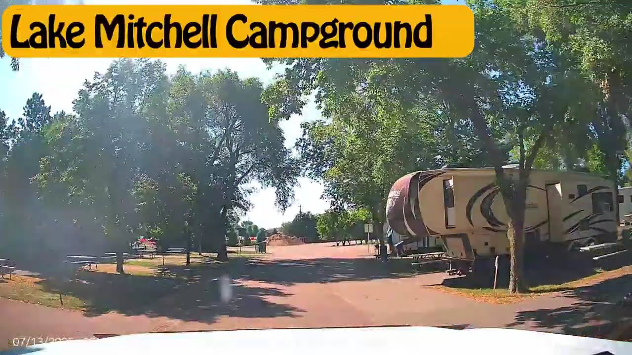 Lake Mitchell Campground Drive-Through | Mitchell, South Dakota Camping & RV Sites