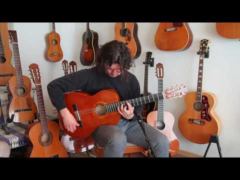 Luis Serra 2021 Flamenco Guitar – handcrafted gem with exceptional tone and great playability - check video! image 19