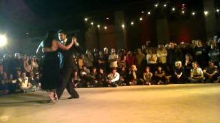 María Inés Bogado y Sebastián Jiménez en el Galpon de la boca