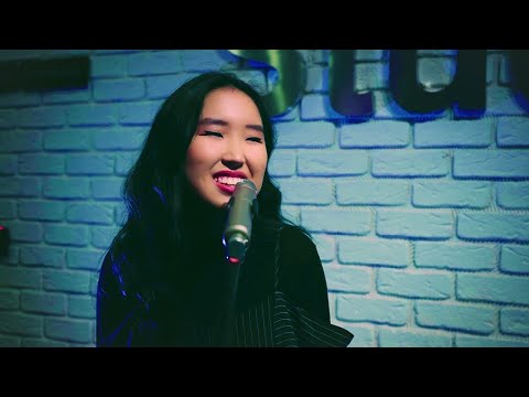 Green Room Live: Emuujin - Da One