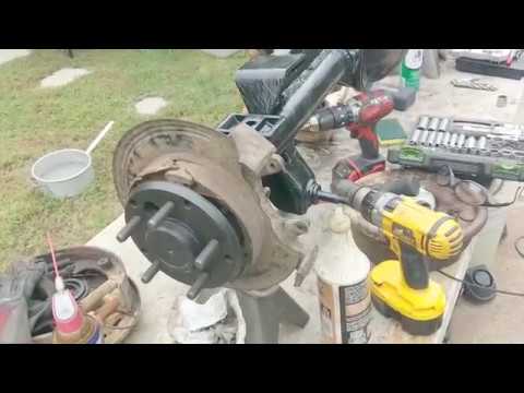 XJ Dana 44 33-Spline Chromoly Shafts and ZJ Disk Brake Conversion