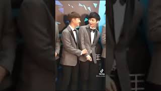 Download lagu EXO funny moments #2 ||don't touch my b**dy 😂😂😐|| mp3