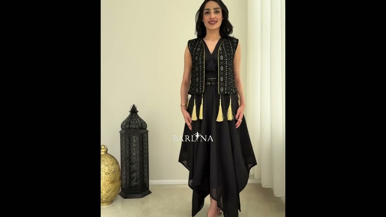 Navy blue jalabiya with an embroidered vest - L